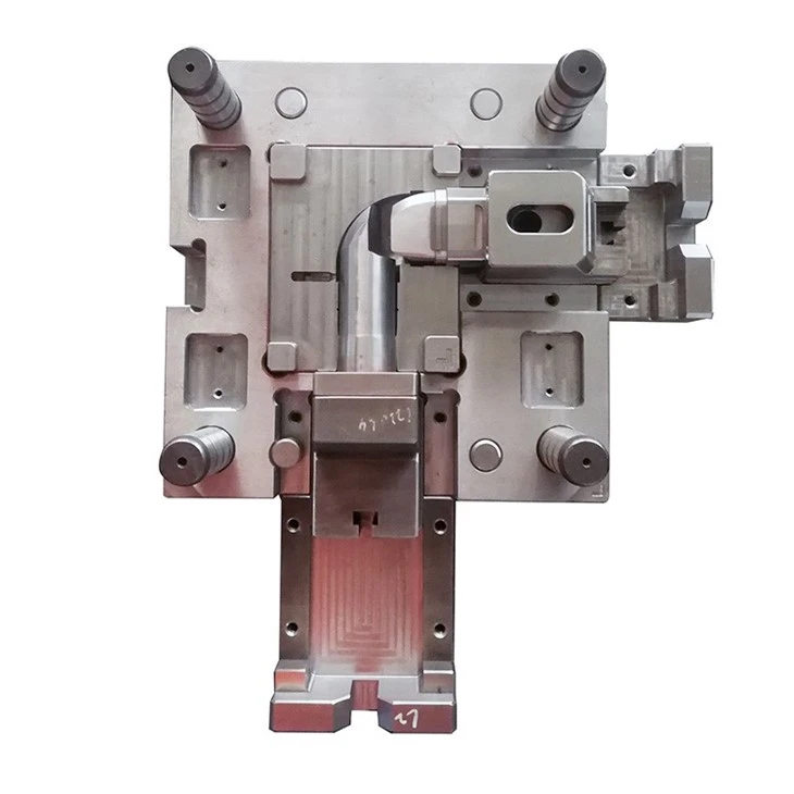 Auto Fitting Injection Mold